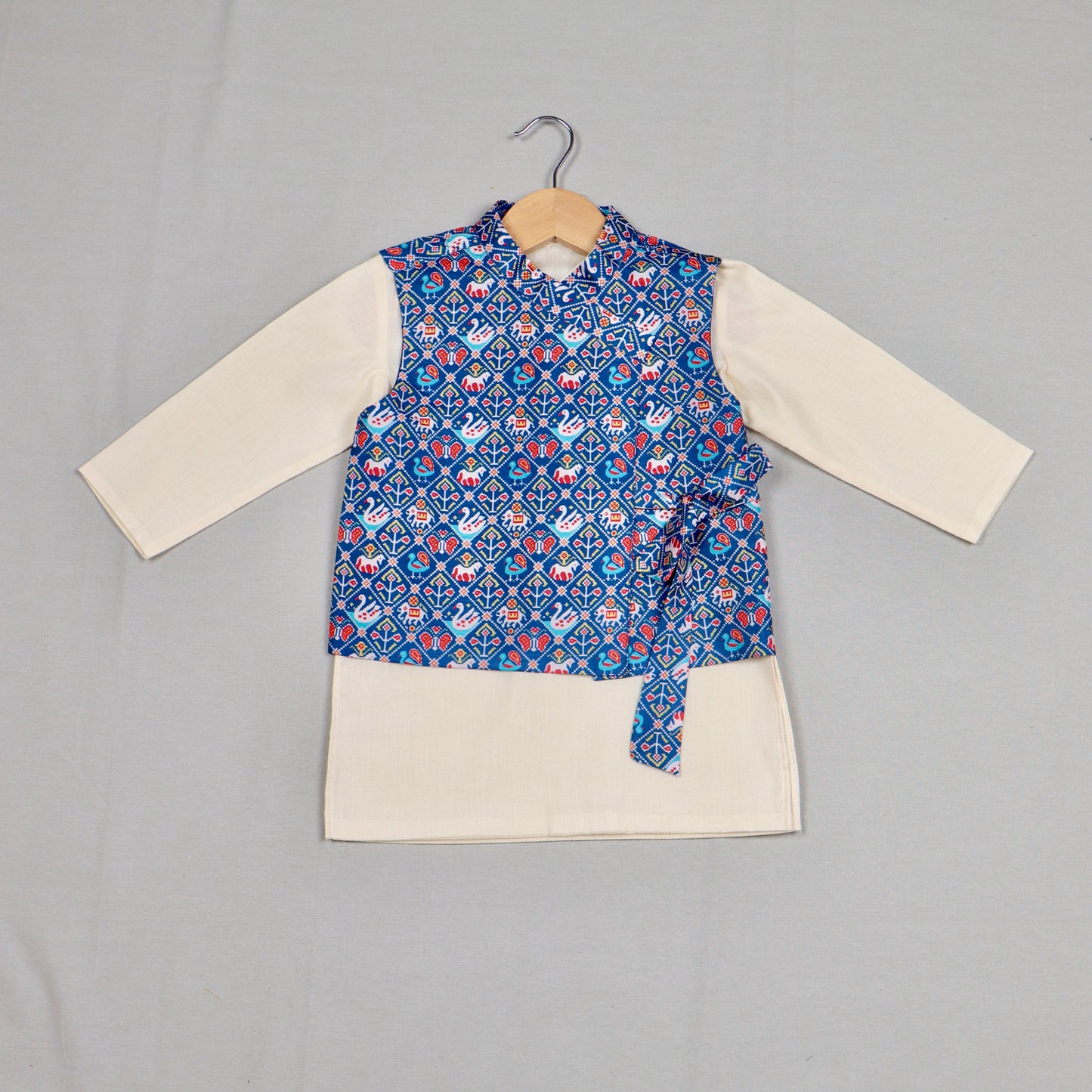 Cream Kurta With Blue Patola Tie-Up Jacket