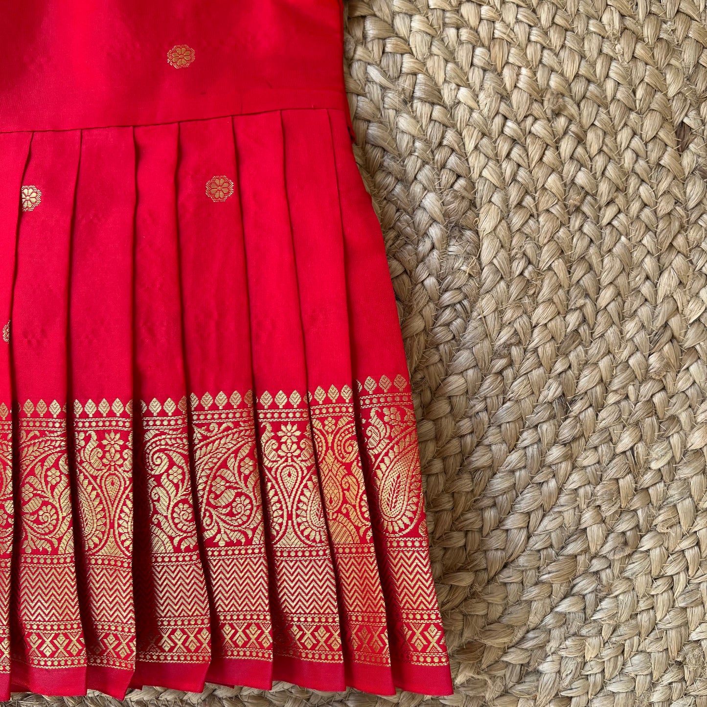 Red Benarasi Puff Sleeves Ethnic Frock