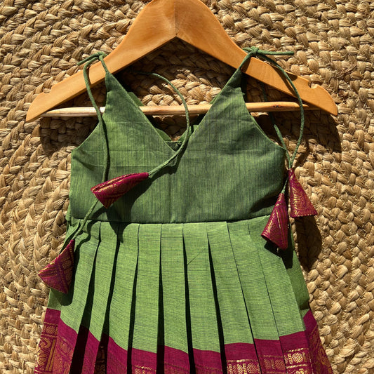 Green & Rani Pink Kanchi Cotton tie-up Frock