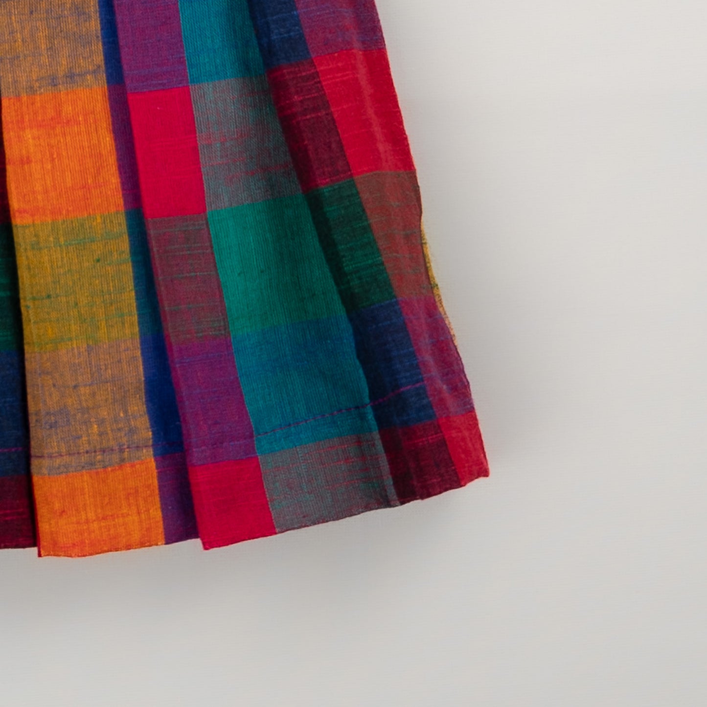 Girls Madras Cotton Checks Pleated Dress