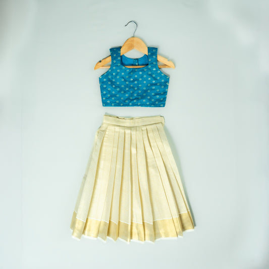 Striped kasavu Border Lehenga with Silk Blouse